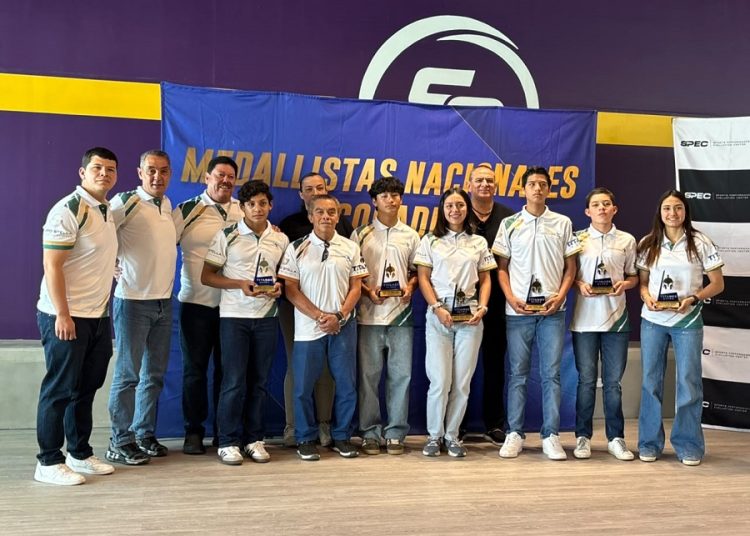 Club Alpha reconoce a medallistas de la Olimpiada Nacional 2026