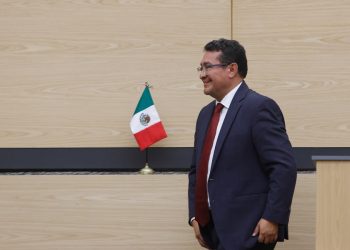 Regidores de Acatlán alistan pruebas contra alcaldesa