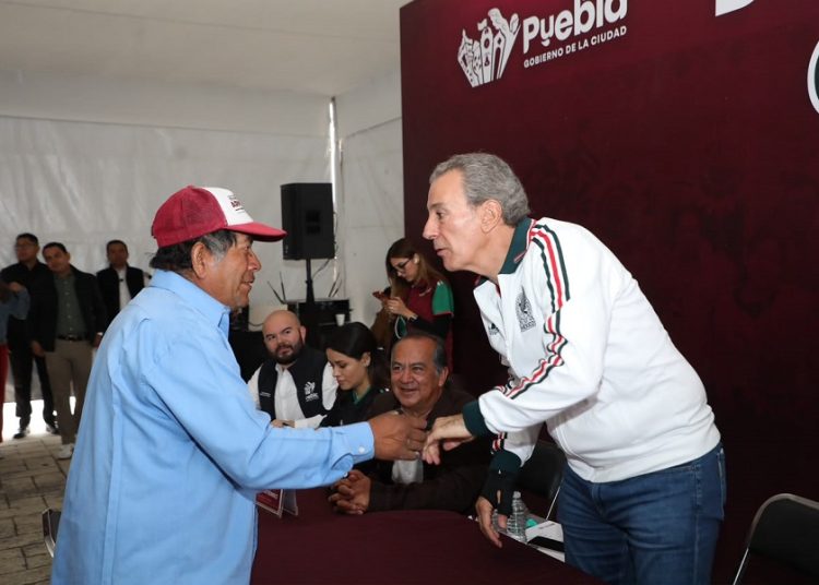 Pepe Chedraui lleva atención ciudadana a La Libertad