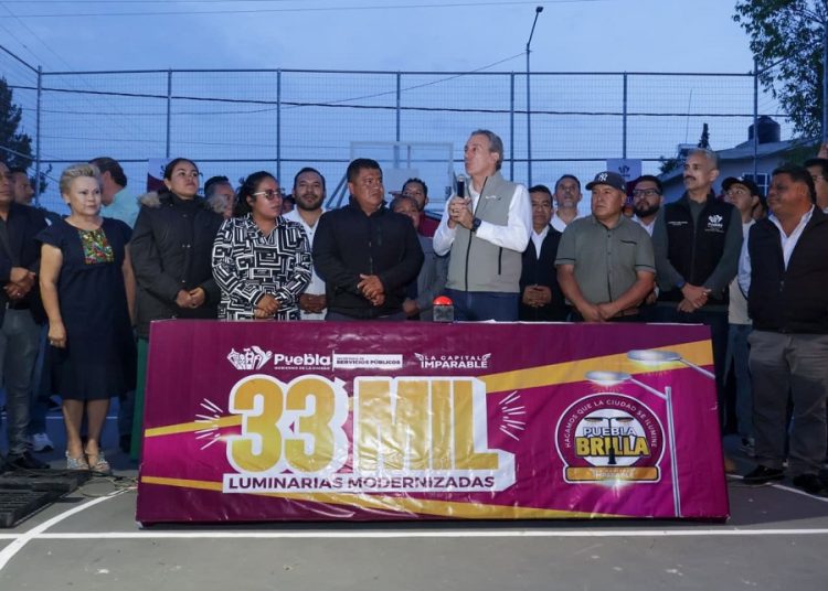 Puebla Brilla supera las 33 mil luminarias led