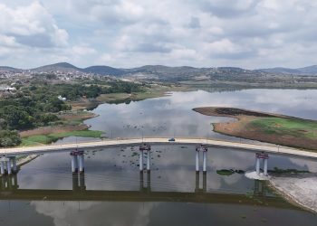 Puente de la Transformación salda deuda histórica: Chedraui