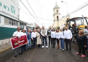 Rehabilitan calle clave en San Felipe Hueyotlipan