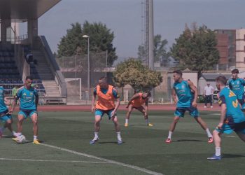 España abrirá entrenamiento solo a medios acreditados