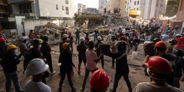 Suben a mil 430 los muertos en Venezuela por doble terremoto