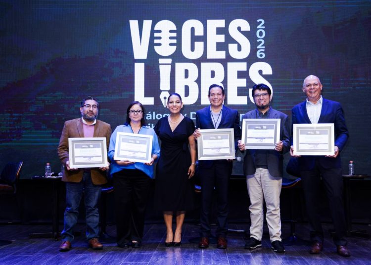 Universidades fortalecen la formación de comunicadores conscientes con la verdad