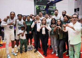 Con Lobos Puebla, Gobierno del Estado promueve el básquetbol profesional