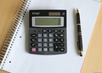 ¿Cuál debe ser el domicilio fiscal del trabajador?