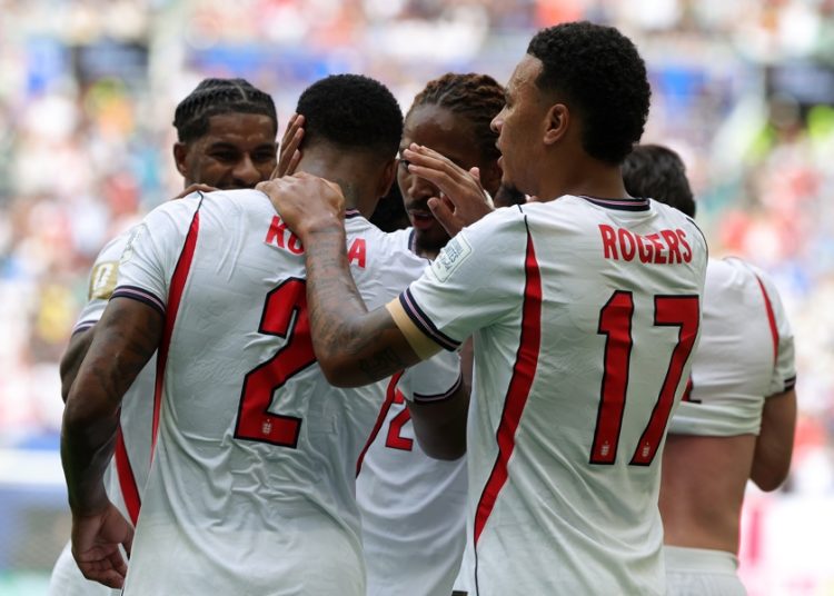 4-6. Inglaterra se lleva un tercer lugar