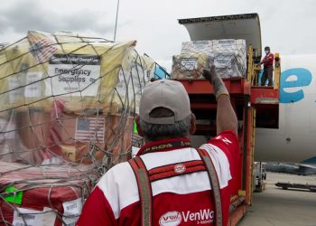 Amazon llevará ayuda aérea a Venezuela