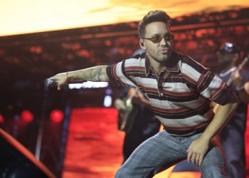 Romeo Santos y Prince Royce encandilan en Zaragoza