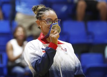 Ana Rosa da a República Dominicana su primera medalla