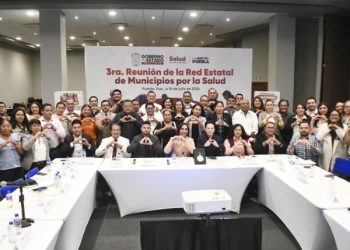 En conjunto, gobierno federal y estatal fortalecen política de salud integral para poblanas
