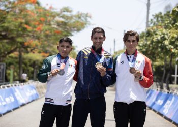 Vargas da primer oro a Colombia en contrarreloj