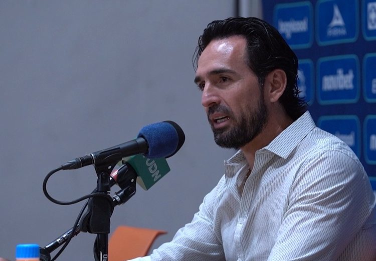 Competir no es suficiente; necesitamos ganar, señala Gerardo Espinoza