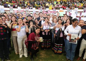 Promueve Armenta bienestar de familias serranas