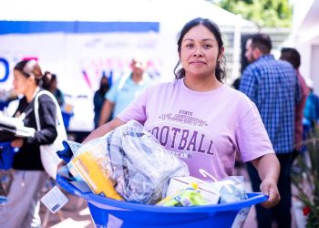 San Andrés Cholula arropa a su niñez y a futuras mamás con kits y cursos