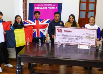 Tonantzin Fernández impulsa el sueño europeo de la Marching Band Quetzalcóatl