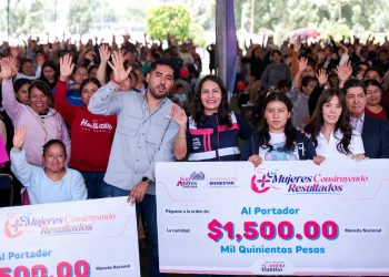 Lupita Cuautle empodera a 1,440 mujeres con capital, créditos y SAT móvil