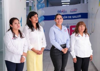 Lupita Cuautle receta alivio: abre farmacia del DIF a precios solidarios