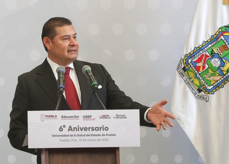 Armenta anuncia quinto campus de la Universidad de la Salud en Tecamachalco