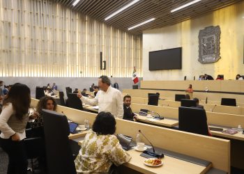 Aprueba Congreso reducción de regidores y nulidad de elección por intervención extranjera