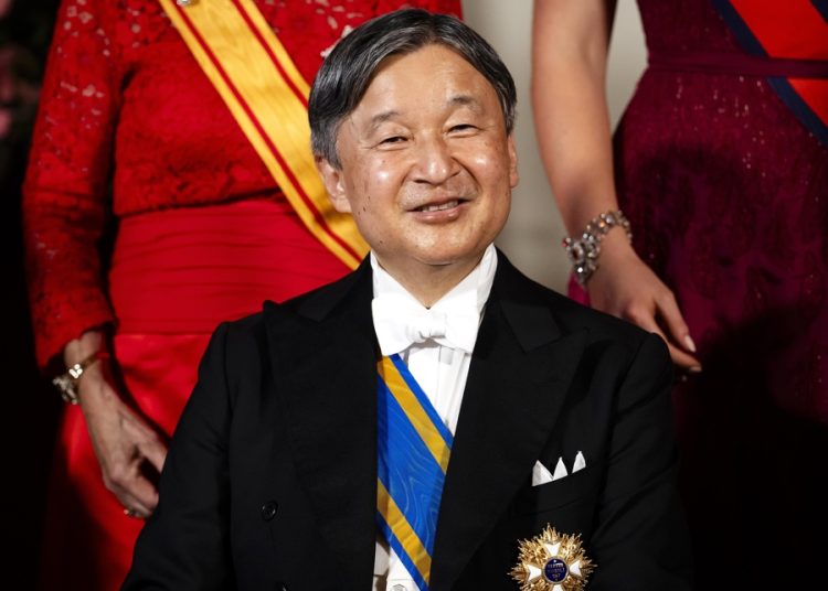 Japón aprueba revisión de la Ley imperial de sucesión masculina