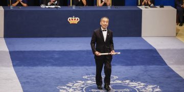 Murakami perdió 17 kilos por una enfermedad mientras escribía su última novela