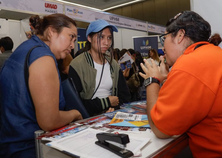 Encuentro Profesional con Universidades ofrecerá más de 5 mil becas a jóvenes