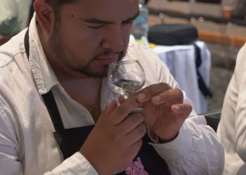 Con ‘Premio al Origen 2026’, Puebla fortalece el valor agregado del mezcal artesanal