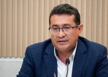 Morena niega disputa por coordinación en el Congreso