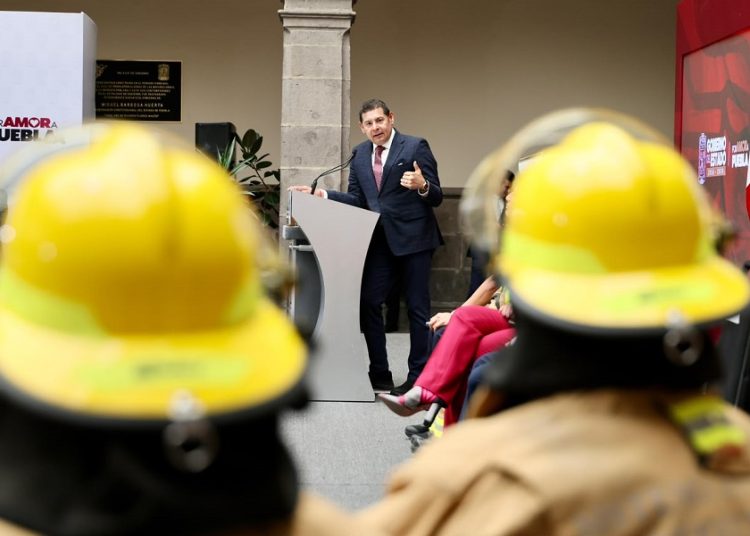 Programa de Vivienda dará prioridad a policías, bomberos y rescatistas