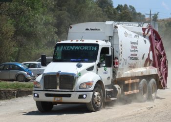 Renuevan convenio para usar relleno sanitario de Chiltepeque