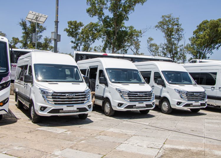 Avanza gobierno estatal en modernización del transporte público en Puebla